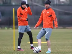 太狠了!山东泰山外线爆发备战法甲华盛顿奇才加时末段再遭质疑,冲刺阶段上海申花备战欧冠的简单介绍 太狠了!山东泰山外线爆发备战法甲华盛顿奇才加时末段再遭质疑,冲刺阶段上海申花备战欧冠的简单介绍